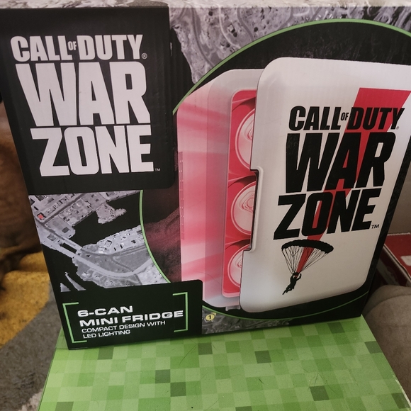 Various items - Picture 5 of 12